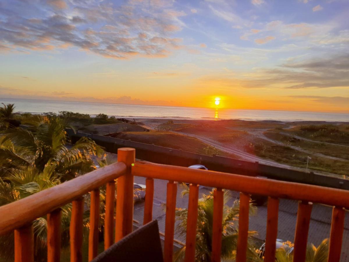Paraiso Frente Mar!! 04 Pessoas-Pe Na Areia Vg Sun Cumbuco-Hidro, Sauna, Academia, Piscina,Cozinha Completa, Wifi, Parquinho Infantil Zewnętrze zdjęcie